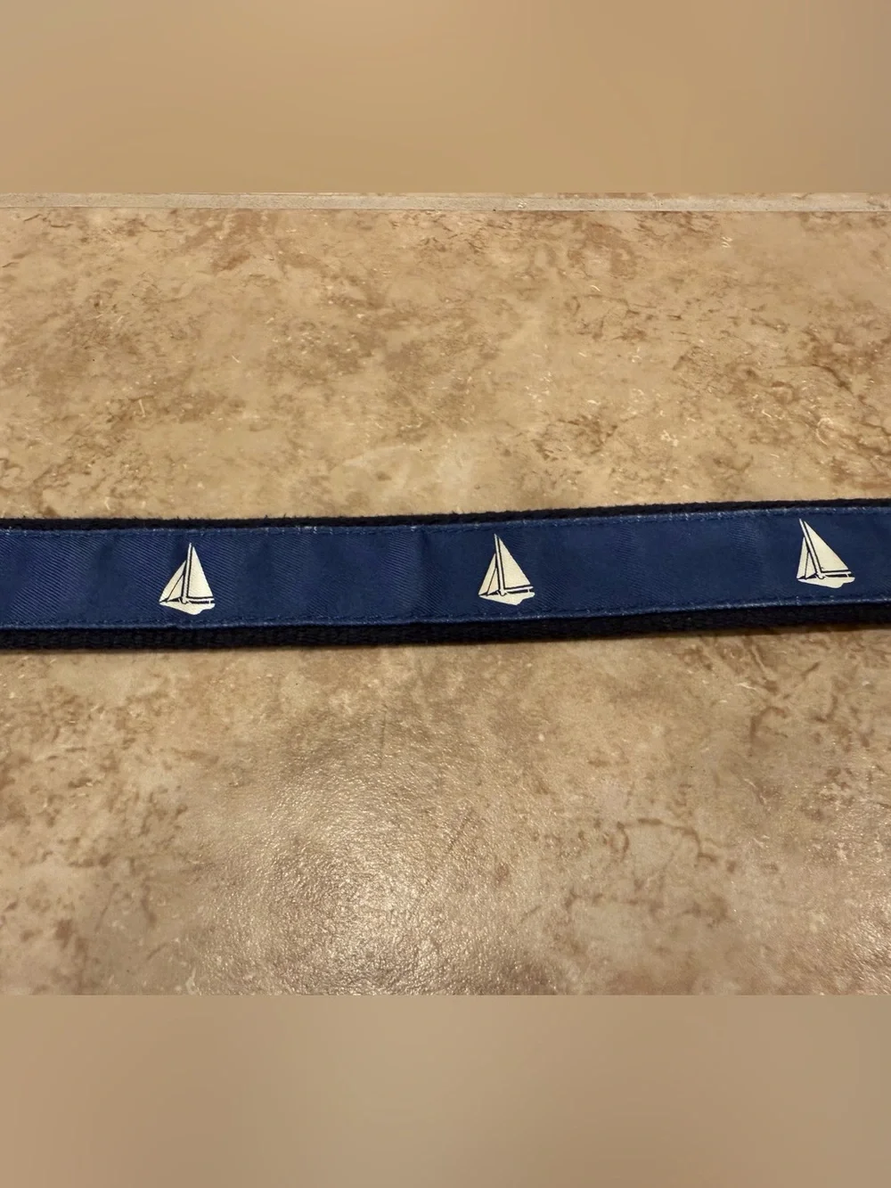 Vineyard vines, sailboat ribbon belt size 30 - Picture 3 of 10